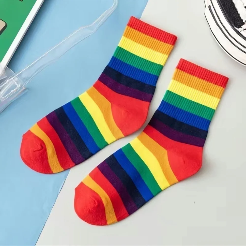 New, 1 Pair Rainbow Stripe Socks